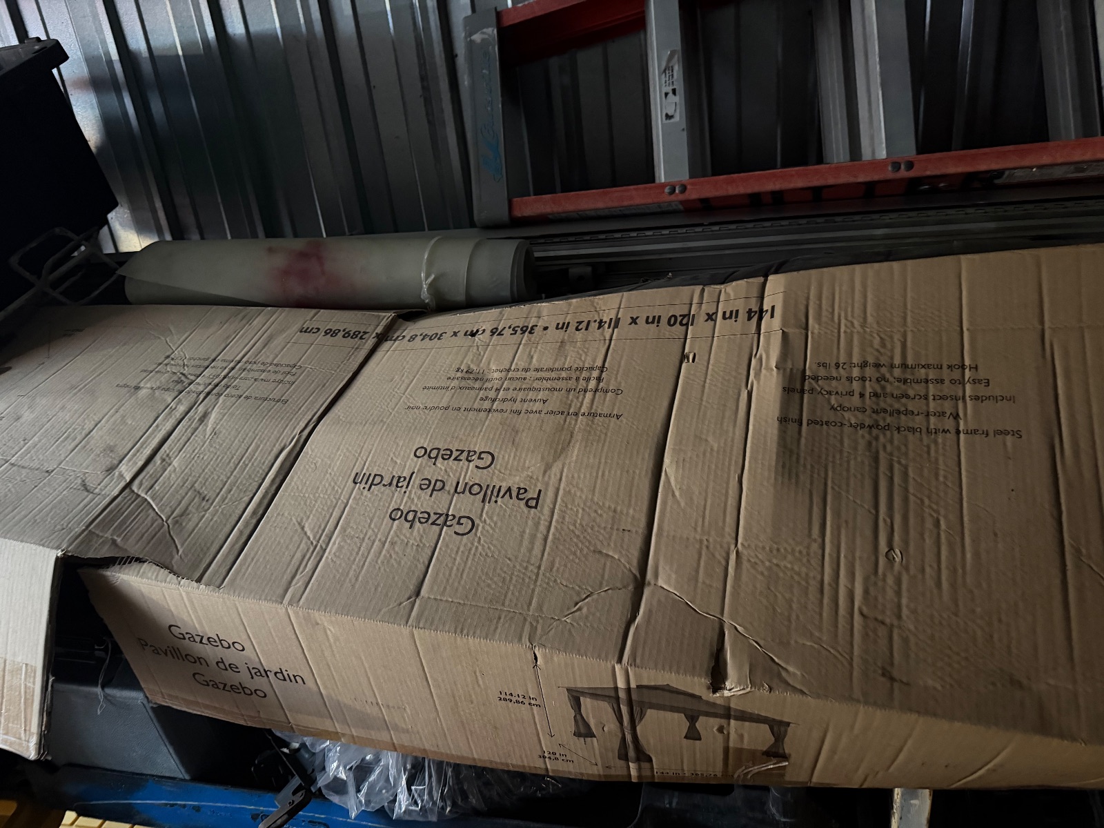 10x12 gazebo canopy with mosquito netting — new in box — photo 3